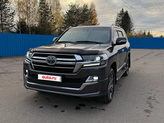 2016 Toyota Land Cruiser 200 Series Рестайлинг 2, серый, 5100000 рублей, вид 2