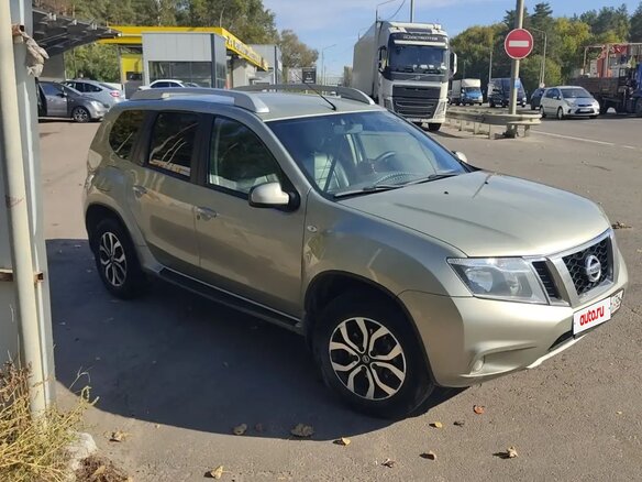 2014 Nissan Terrano III (D10), бежевый, 1200000 рублей - вид 1