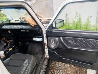 1996 Lada (ВАЗ) 2121 (4x4) I Рестайлинг, белый, 350000 рублей, вид 4