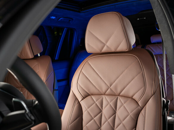 2026 BMW X7 40d I (G07) Рестайлинг, чёрный, 18490000 рублей - вид 11