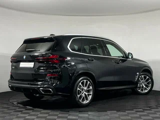 2025 BMW X5 40i IV (G05/G18) Рестайлинг, чёрный, 11950000 рублей, вид 2