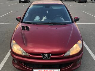 2005 Peugeot 206, красный, 220000 рублей, вид 2