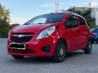 2011 Chevrolet Spark III, красный, 380000 рублей, вид 3