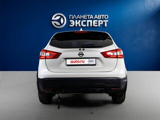 2017 Nissan Qashqai II, белый, 1470000 рублей, вид 5