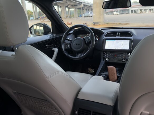 2016 Jaguar F-Pace S I, синий, 2980000 рублей - вид 17