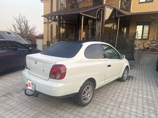 2000 Toyota Echo, белый, 405000 рублей, вид 5