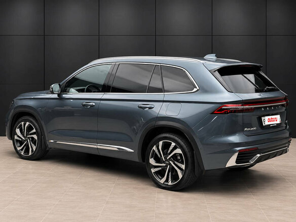 2023 Geely Monjaro I, серый, 2900000 рублей - вид 5