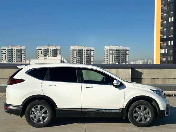 2021 Honda CR-V V Рестайлинг, белый, 3500000 рублей - вид 5