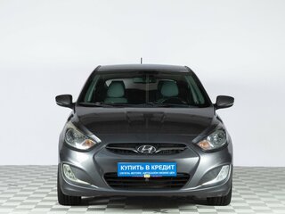 2012 Hyundai Solaris I, серый, 949000 рублей, вид 2