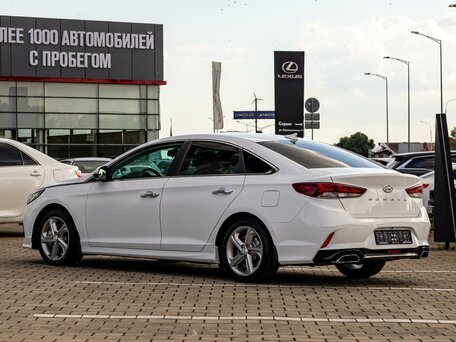 2017 Hyundai Sonata VII (LF) Рестайлинг, белый, 1475000 рублей, вид 4