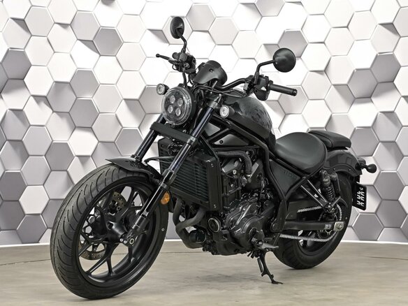 2024 Honda CMX 1100 Rebel, серый, 1195000 рублей - вид 1