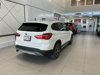 2016 BMW X1 18i sDrive II (F48), белый, 1887000 рублей, вид 5