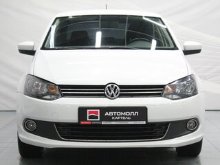2014 Volkswagen Polo V, белый, 779000 рублей, вид 4
