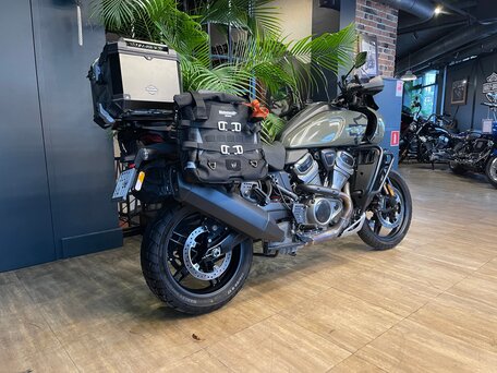 2021 Harley-Davidson Pan America Special, зелёный, 1840000 рублей, вид 4