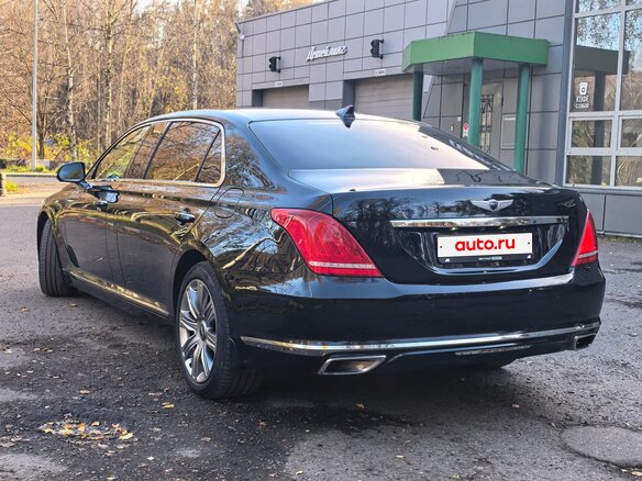 2017 Genesis G90 Limousine I, чёрный, 2999999 рублей - вид 4
