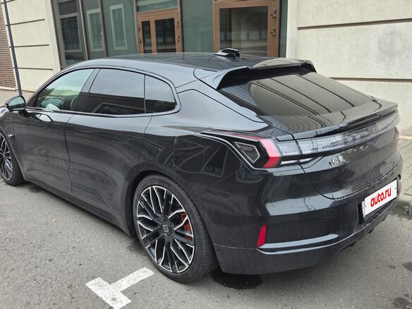 2023 Zeekr 001 100 kWh I, чёрный, 5790000 рублей - вид 14