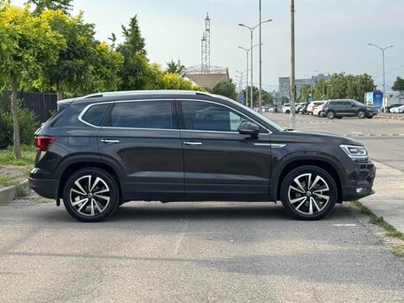2022 Volkswagen Tharu I, чёрный, 1900000 рублей, вид 4