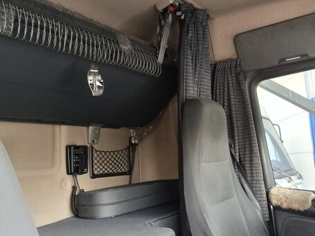 2008 Scania R-Series, красный, 2300000 рублей, вид 5