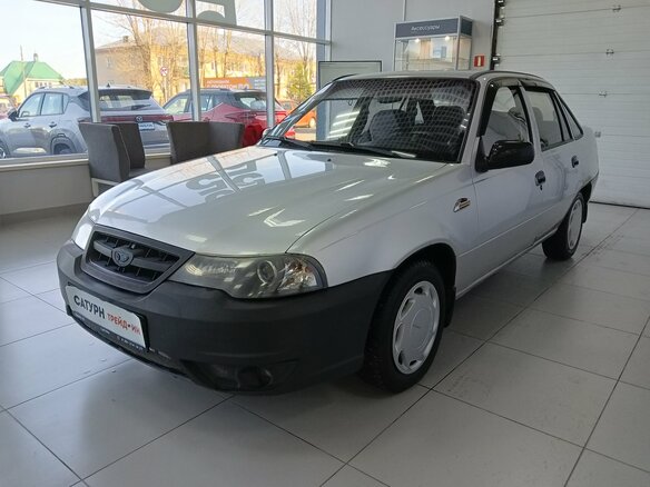 2011 Daewoo Nexia I Рестайлинг, серебристый, 170000 рублей