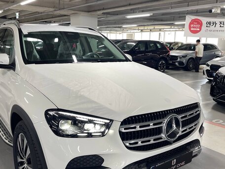 2026 Mercedes-Benz GLE 300 d II (V167) Рестайлинг, белый, 11900000 рублей, вид 4