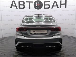 2021 Kia Cerato IV Рестайлинг, серый, 1919000 рублей, вид 5