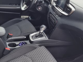 2019 Kia Ceed III, белый, 1950000 рублей, вид 5