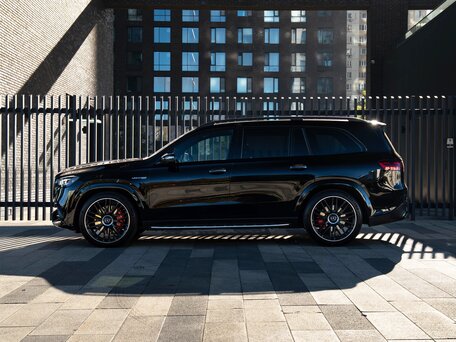 2021 Mercedes-Benz GLS AMG 63 AMG II (X167), чёрный, 15700000 рублей, вид 4