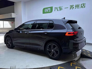 2023 Volkswagen Golf VIII, белый, 1600000 рублей, вид 5