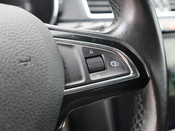 2013 Skoda Superb DSG II Рестайлинг, чёрный, 959000 рублей - вид 16