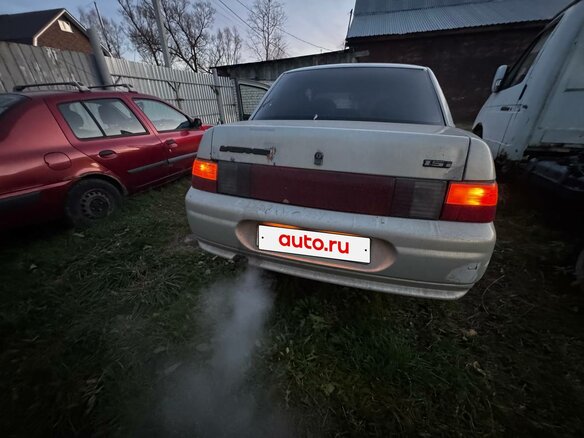 2002 Lada (ВАЗ) 2110, серебристый, 80000 рублей - вид 4