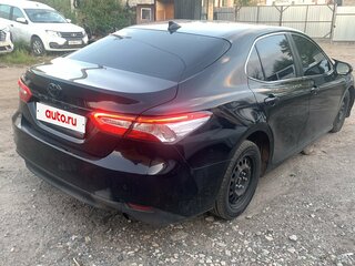 2020 Toyota Camry VIII (XV70), чёрный, 2150000 рублей, вид 4