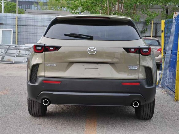 2023 Mazda CX-50, бежевый, 2857000 рублей - вид 5