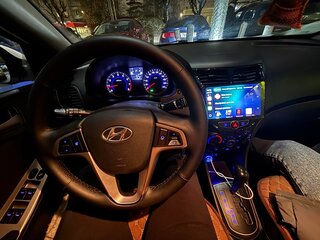 2014 Hyundai Solaris I Рестайлинг, белый, 900000 рублей, вид 5