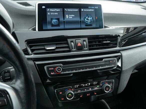 2021 BMW X1 18i sDrive II (F48) Рестайлинг, синий, 2490000 рублей - вид 11