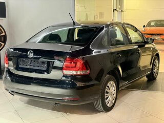 2016 Volkswagen Polo V Рестайлинг, чёрный, 1090000 рублей, вид 5