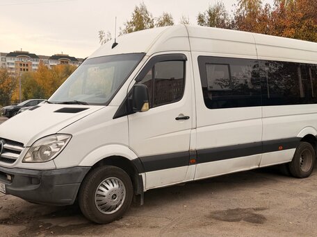 2012 Mercedes-Benz Sprinter, белый, 1650000 рублей, вид 2