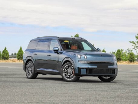 2026 Lynk & Co 900, синий, 7300000 рублей, вид 3