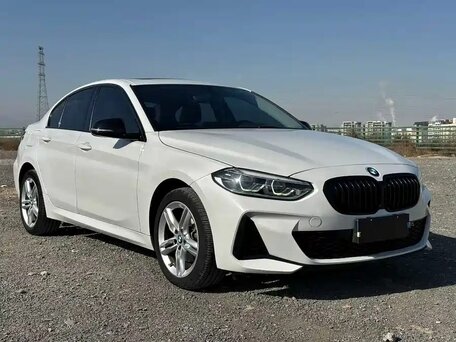 2022 BMW 1 серии 120i III (F52) Рестайлинг, белый, 1917007 рублей, вид 1