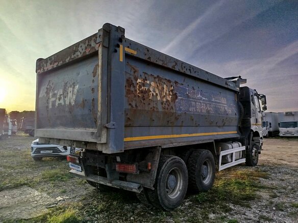 2021 FAW J6 CA3250, белый, 2678000 рублей - вид 2