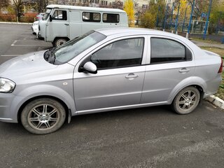 2009 Chevrolet Aveo I Рестайлинг, серый, 480000 рублей, вид 3