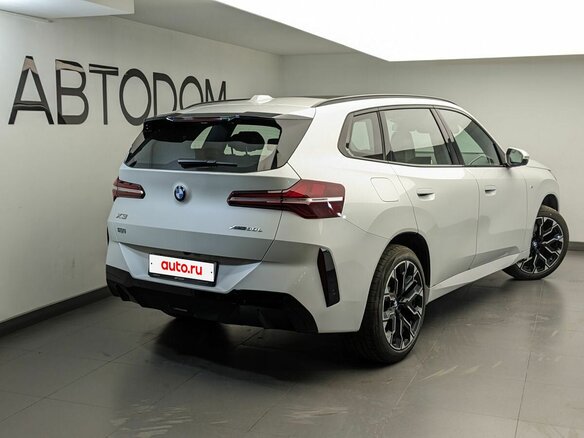 2026 BMW X3 Long 30L xDrive IV (G45/G48), белый, 7300000 рублей - вид 3