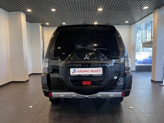2017 Mitsubishi Pajero IV Рестайлинг 2, коричневый, 3150000 рублей, вид 4