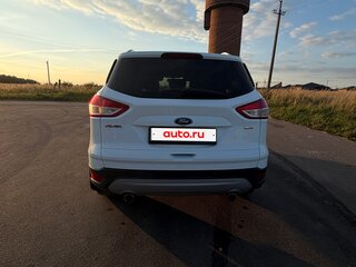 2013 Ford Kuga II, белый, 1200000 рублей, вид 3