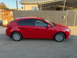 2012 Chevrolet Cruze I, красный, 630000 рублей, вид 4