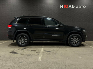2013 Jeep Grand Cherokee IV (WK2) Рестайлинг, чёрный, 2290000 рублей, вид 4
