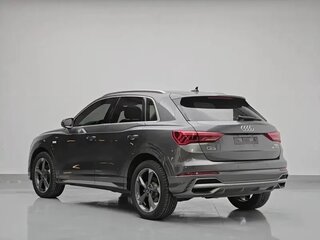 2023 Audi Q3 35 TFSI II (F3), серый, 2325000 рублей, вид 4