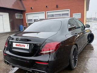 2020 Mercedes-Benz E-Класс 200 V (W213, S213, C238), чёрный, 4200000 рублей, вид 3