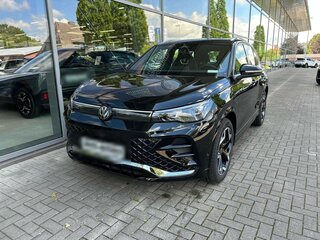 2026 Volkswagen Tiguan III, чёрный, 4030000 рублей, вид 1