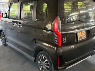 2021 Honda N-BOX II Рестайлинг, коричневый, 700000 рублей, вид 3