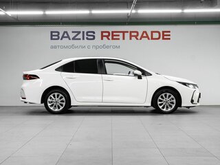 2021 Toyota Corolla XII (E210), белый, 1925000 рублей, вид 4